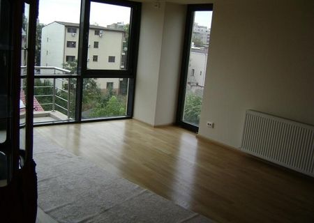 VANZARE  DUPLEX  -  DOROBANTI 