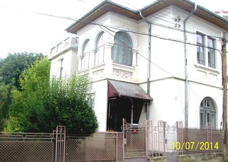 VILA 6 CAMERE VILA 6 CAMERE