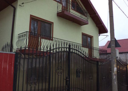 Vila de vanzare