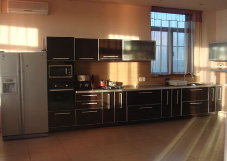 VILA DEOSEBITA VILA DEOSEBITA