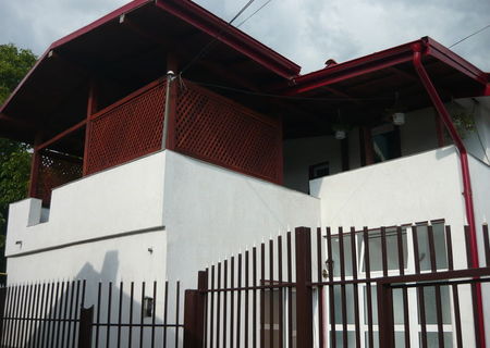 Vila P+M, 220mp, centru civic Vila P+M, 220mp, centru civic