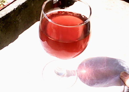 Vin Roze Nobil