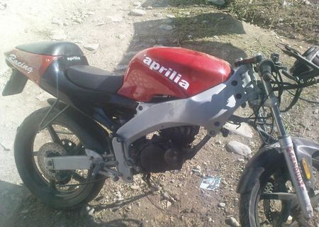 vind cadru de aprilia RS.model 2002 cu acte de 49cm