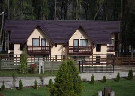 vind casa in Voronet -Gura Humorului