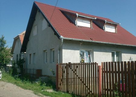 vind casa inTOPA linga sighisoara