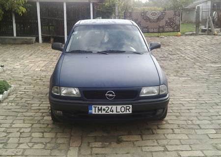 vind opel astra f