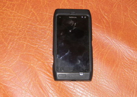 Vind Telefon Mobil NOKIA N 8