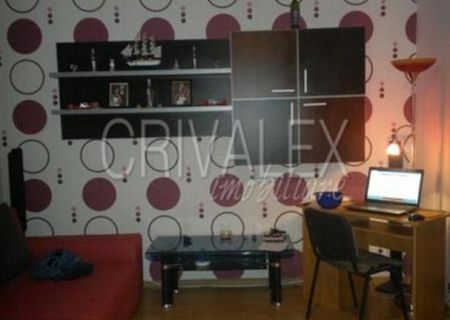 VITAN RAMNICU SARAT  vand ap 2 camere decomandat