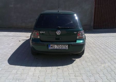 Volkswagen Golf 4