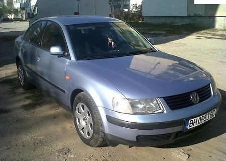 Volkswagen Passat 1.8 impecabil