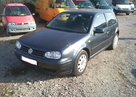 Vw golf iv 1. 4 2003 impecabil Vw golf iv 1. 4 2003 impecabil