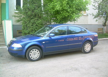 VW PASSAT 1,9 TDI - FABR.2003--2900E