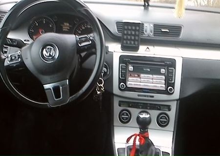 VW PASSAT LIMUZINA 2010,170 CP