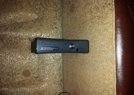 XBOX 360 SLIM XBOX 360 SLIM