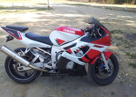 Yamaha r6 1999 Yamaha r6 1999