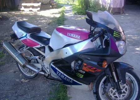 yamaha yzf 750 r