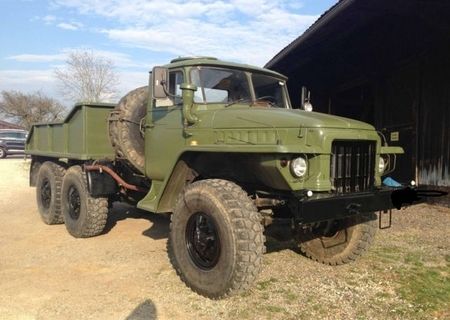 ZIL URAL 375D 6x6