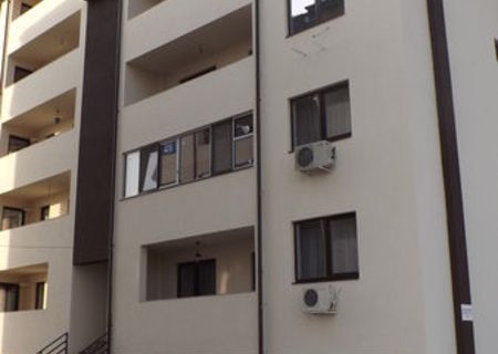 Zona rezidentiala, Apartament 2 camere, Disponibil imediat - 50 mp