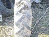 1 Cauciuc de tractor 10/28