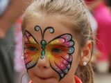 Angajam animatori pentru copii si ursitoare pentru botez