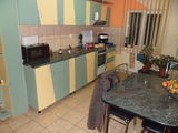 ap. cu 3 camere, dec. etaj interm,in marasti
