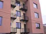 Aparatment 5 camere de vanzare