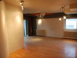 Apart. modern 3 camere 100 mp (modernizat din 4 camere), Iasi Pacurari Mimoza etaj 3/10 la bulevard
