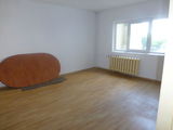 apartament 3camere de vanzare VITAN MALL stradal