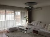 Apartament 4 camere cu gradina.