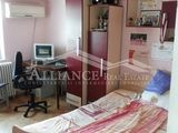 Apartament cu 2 camere, zona Podul de Fier