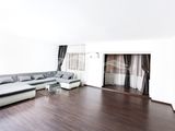 apartament cu 4 camere, 105mp, Pacurari
