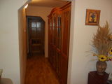 Apartament spatios compus din 3 camere decomandate in Tomesti