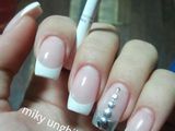 Aplic unghii false
