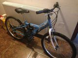 Bicicleta Cross Rocky pentru copii 7-14 ani