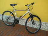 Bicicleta Mountain Bike