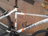 Bicicleta mountain bike genesis echipare shimano deore xt