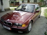 BMW 320 i    97