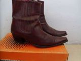 Botine nr 37
