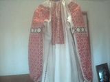 Cămăşi cusute vechi de peste 70 de ani