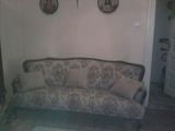 canapea stil vintage.