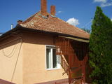 Casa in Mezopeterd la 15 km de Bors