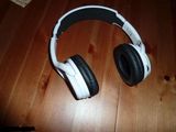 Casti hands-free si stereo Wireless (bluetooth) BeeWi BBH100