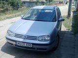 De vanzare golf 4