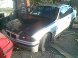 Dezmembrez Bmw e36