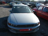 Dezmembrez Mitsubishi Galant din 2000