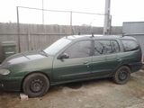 dezmembrez renault megane an 2002