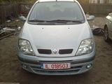 dezmembrez renault scenic 1.9 dci an 2002