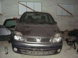 Dezmembrez Renault Scenic