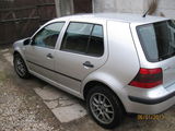 dezmembrez  vw golf 4