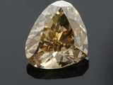 Diamant colorat galben maroniu